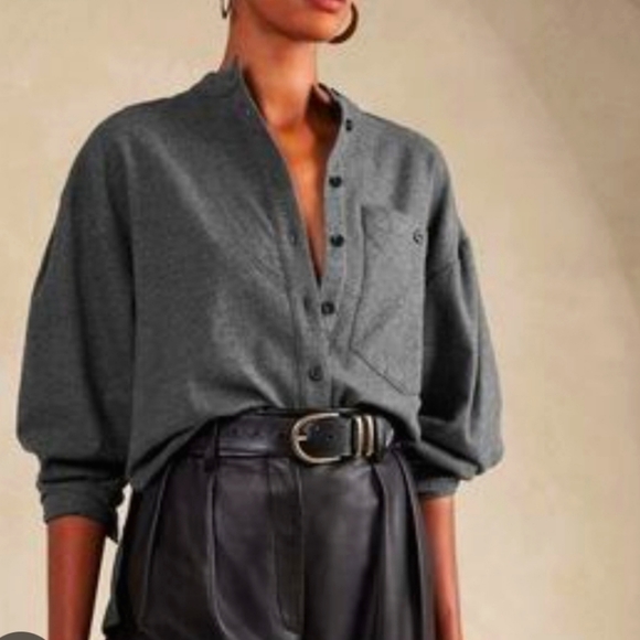 Banana Republic Tops - NWT Banana Republic womens blouse